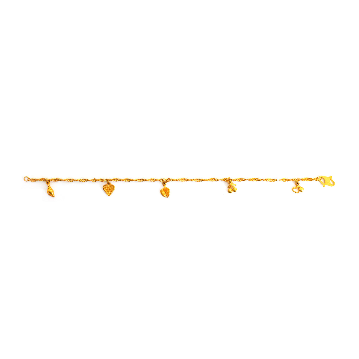 ذهب خلخال مع قلب-shaped charms on white background