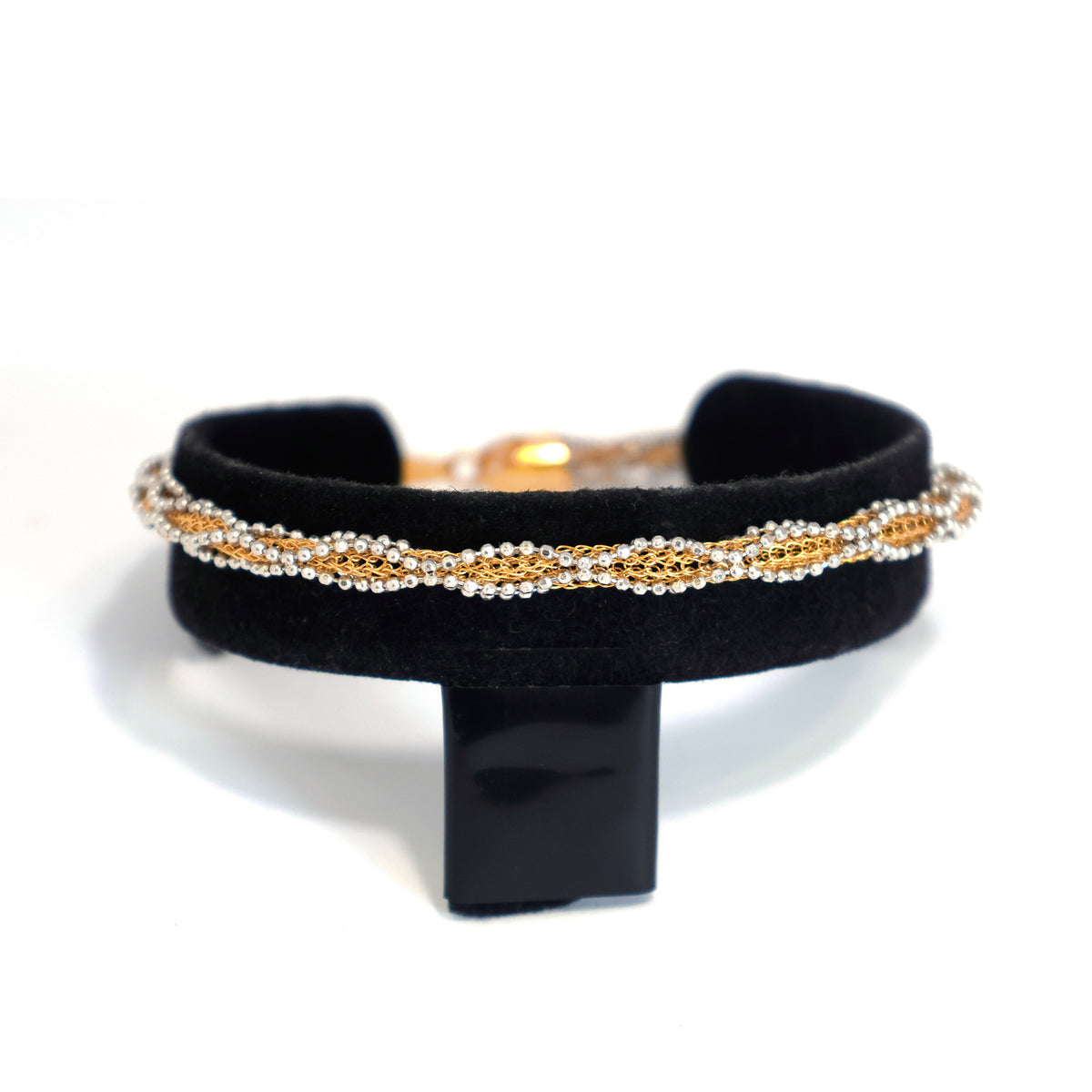 22K Gold Bracelet – Textured two-tone bead design – Main View