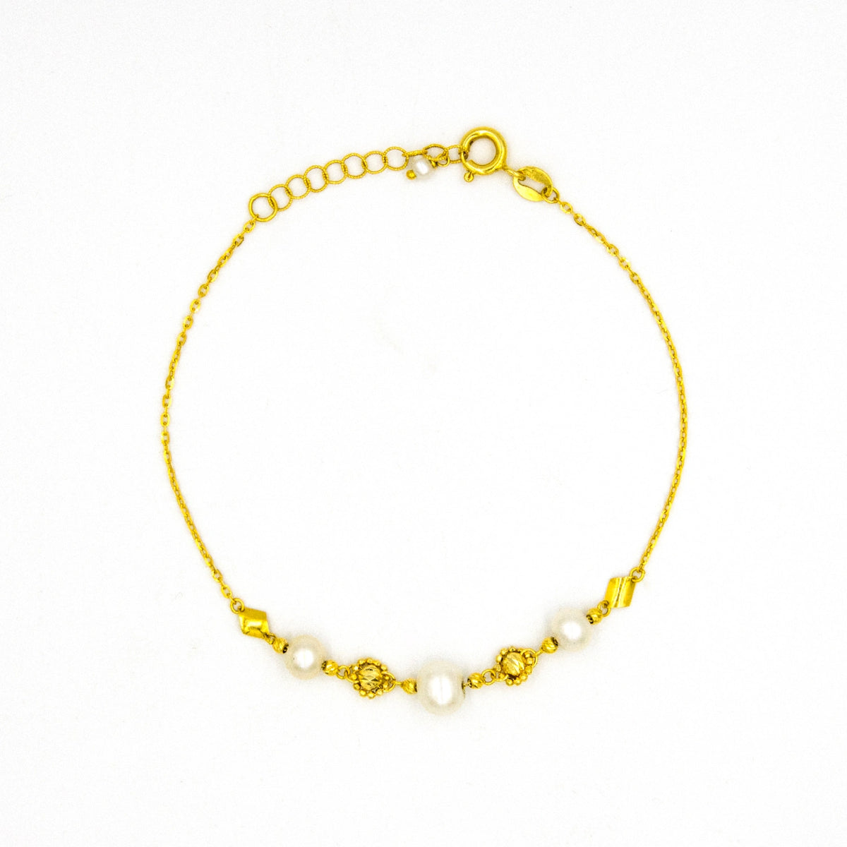 Elegant Pearl Bracelet -Al Fanan