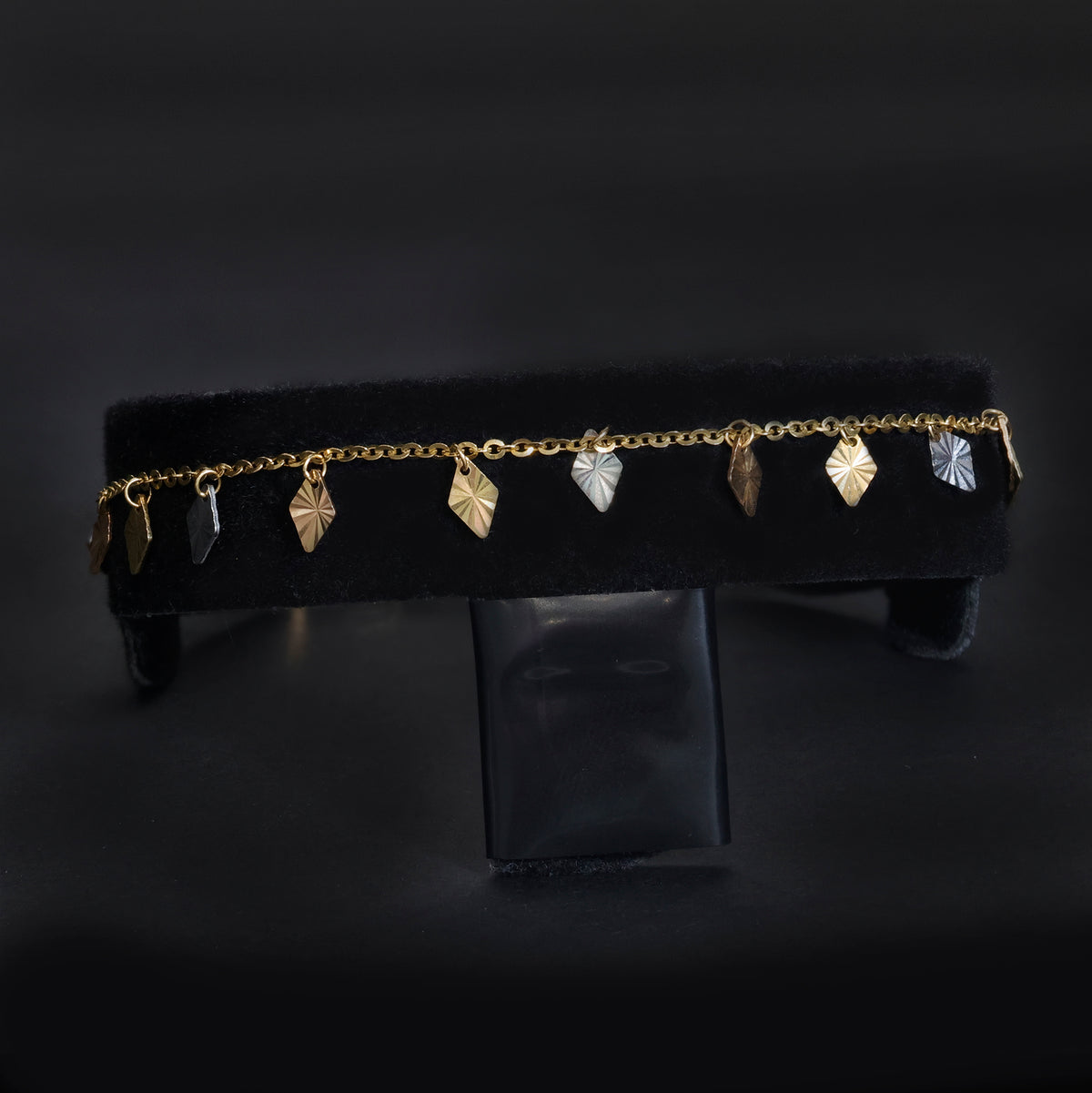 18k Gold  Bracelet with Tri-Color Kite Charms - Zero Making Charge - Main View