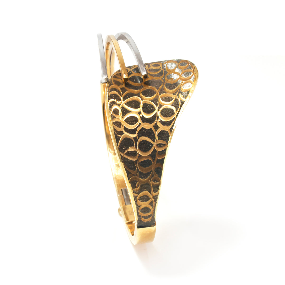 18K Gold Two-Tone Sculptural Bangle - Zero making charge