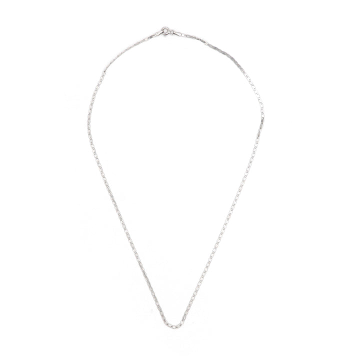 Stylish 18K White Gold Flat Chain Necklace