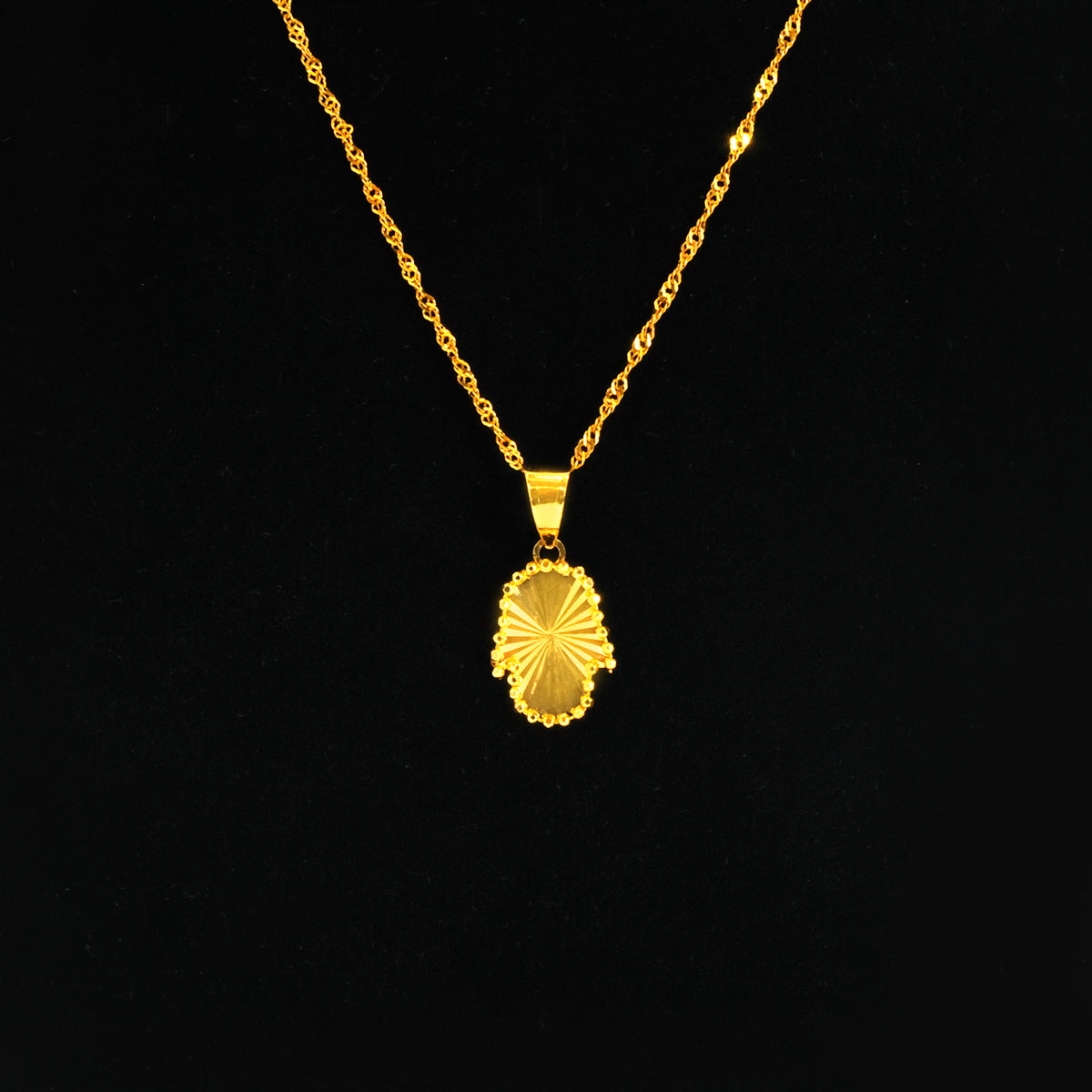 21K Gold Scalloped Oval Necklace & Ring Set