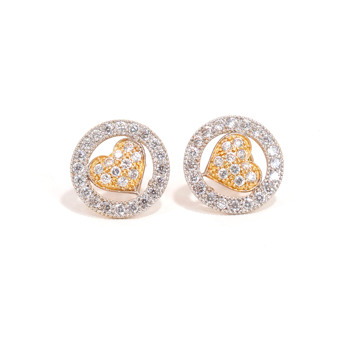 18K ذهب أقراط مع Two-Tone قلب Circle CZ Design - Close View