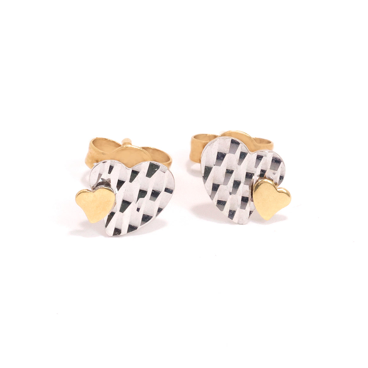 18K ذهب أقراط مع Two-Tone قلب Stud Design - Close View