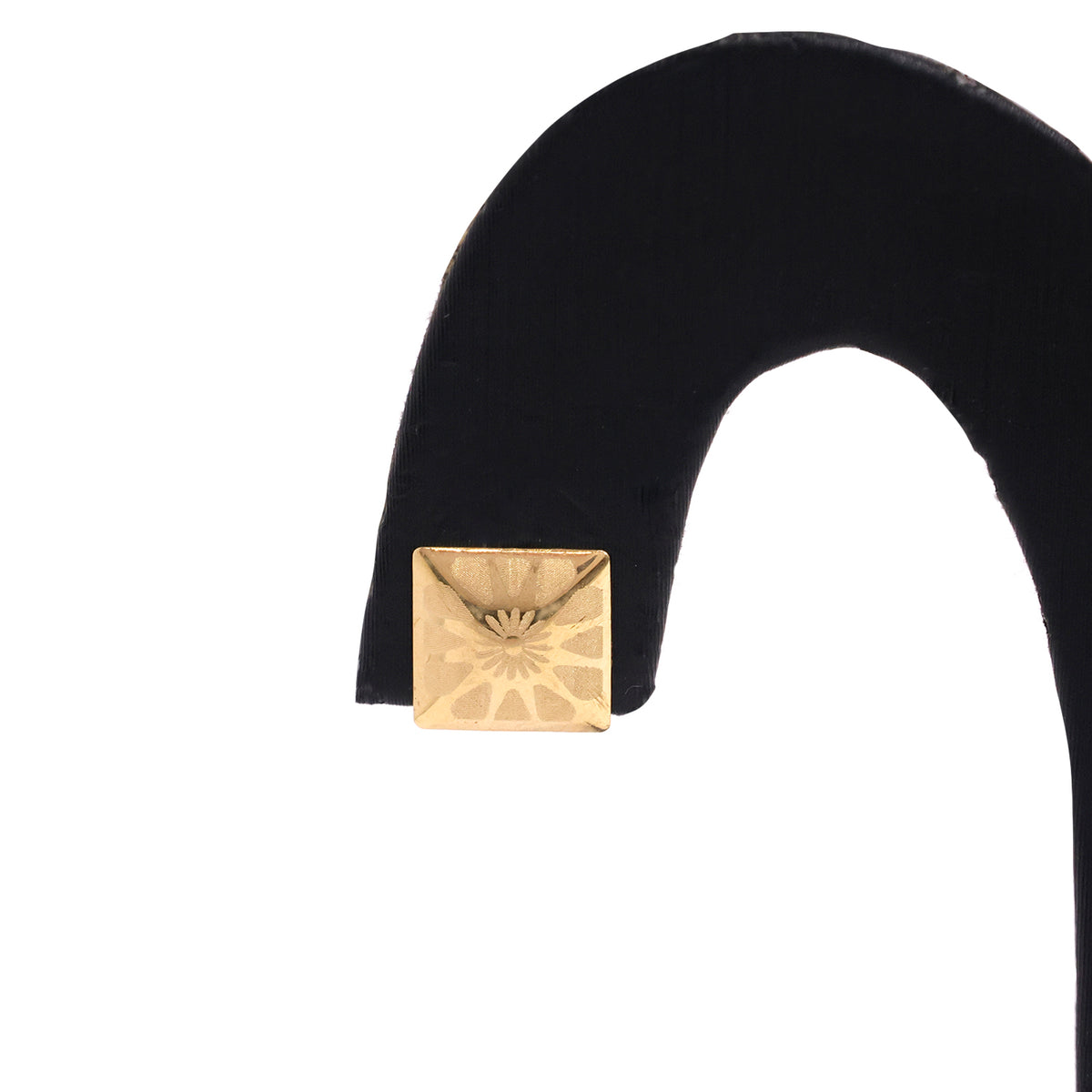 18K Gold Earrings with Square Modern Style - Size Reference
