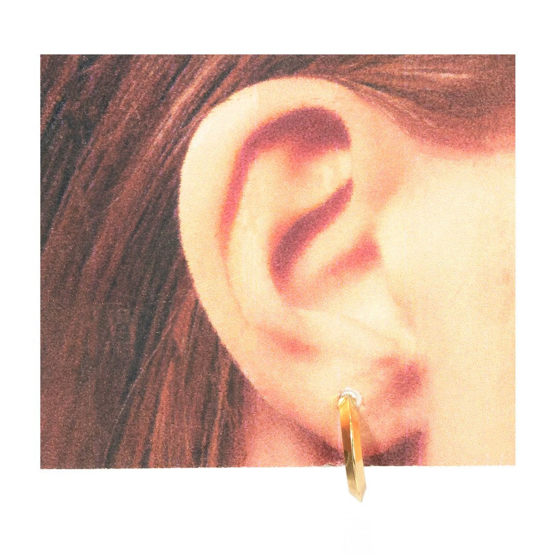 18K Gold Earrings – Slim Flat-Profile Hoop Design