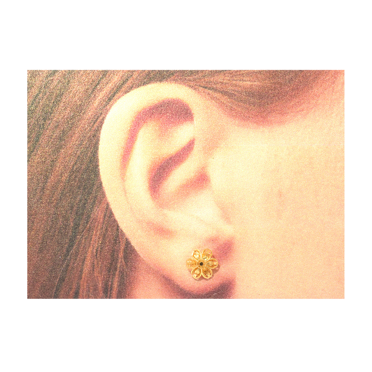 22K Gold Filigree Flower Stud Earrings