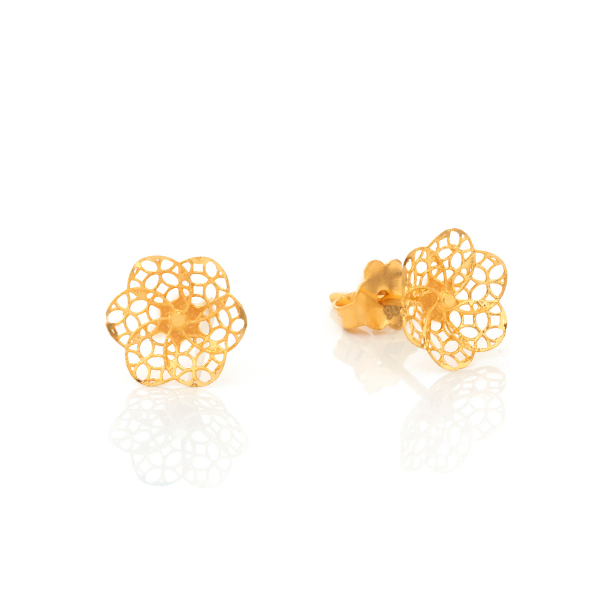 22K Gold Filigree Flower Stud Earrings