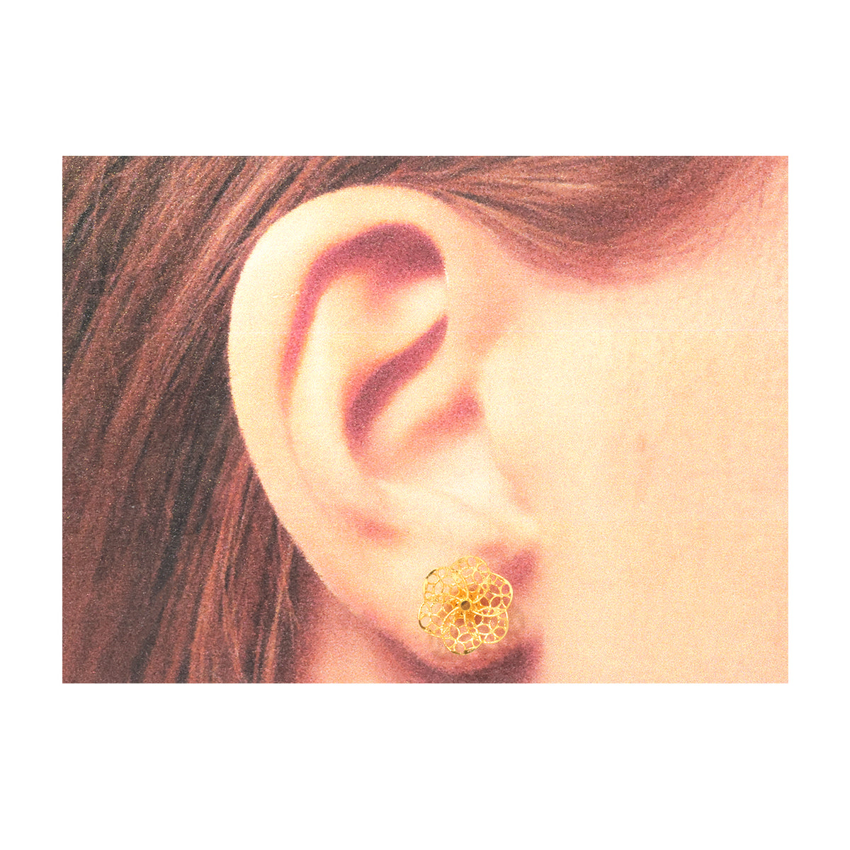 22K Gold Filigree Flower Stud Earrings