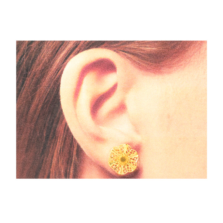 22K Gold Filigree Flower Stud Earrings
