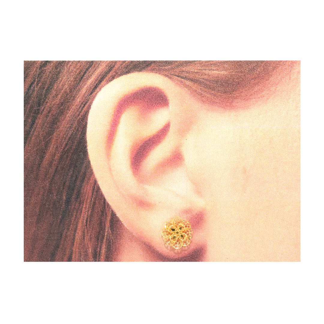 22K Gold Filigree Flower Stud Earrings