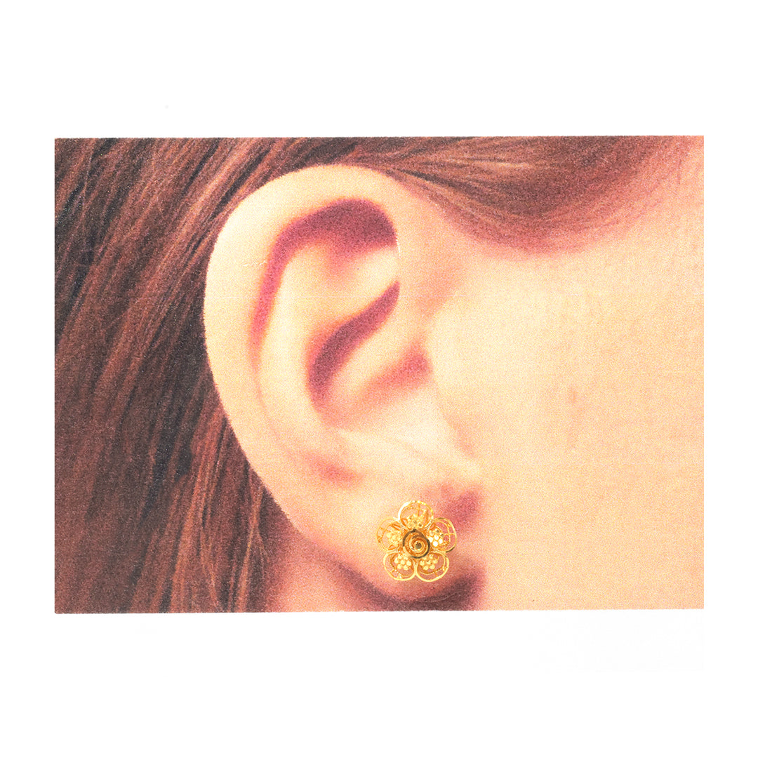 22K Gold Filigree Flower Stud Earrings