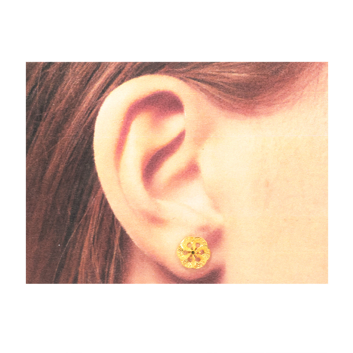 22K Gold Filigree Flower Stud Earrings