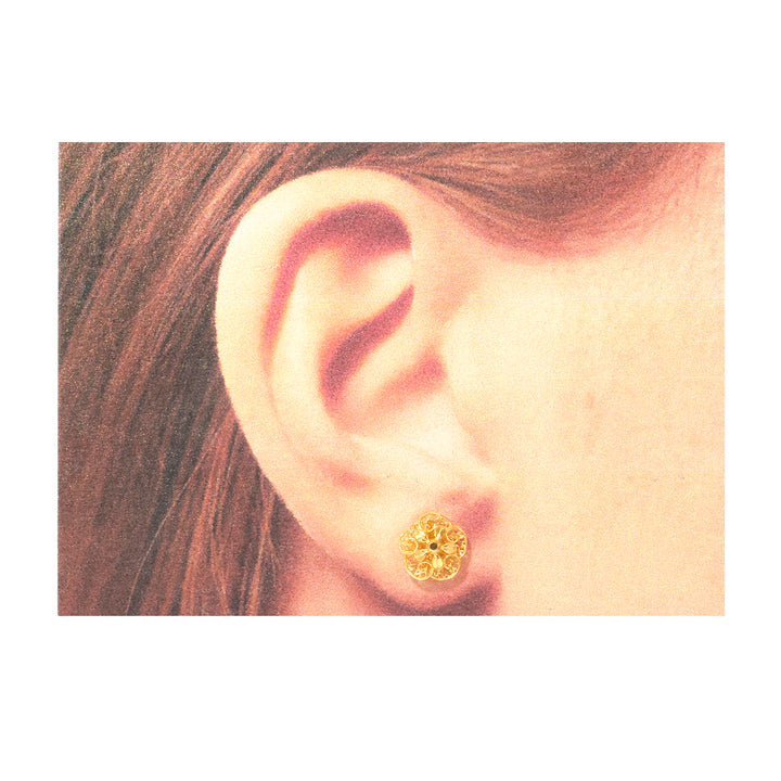 22K Gold Filigree Flower Stud Earrings