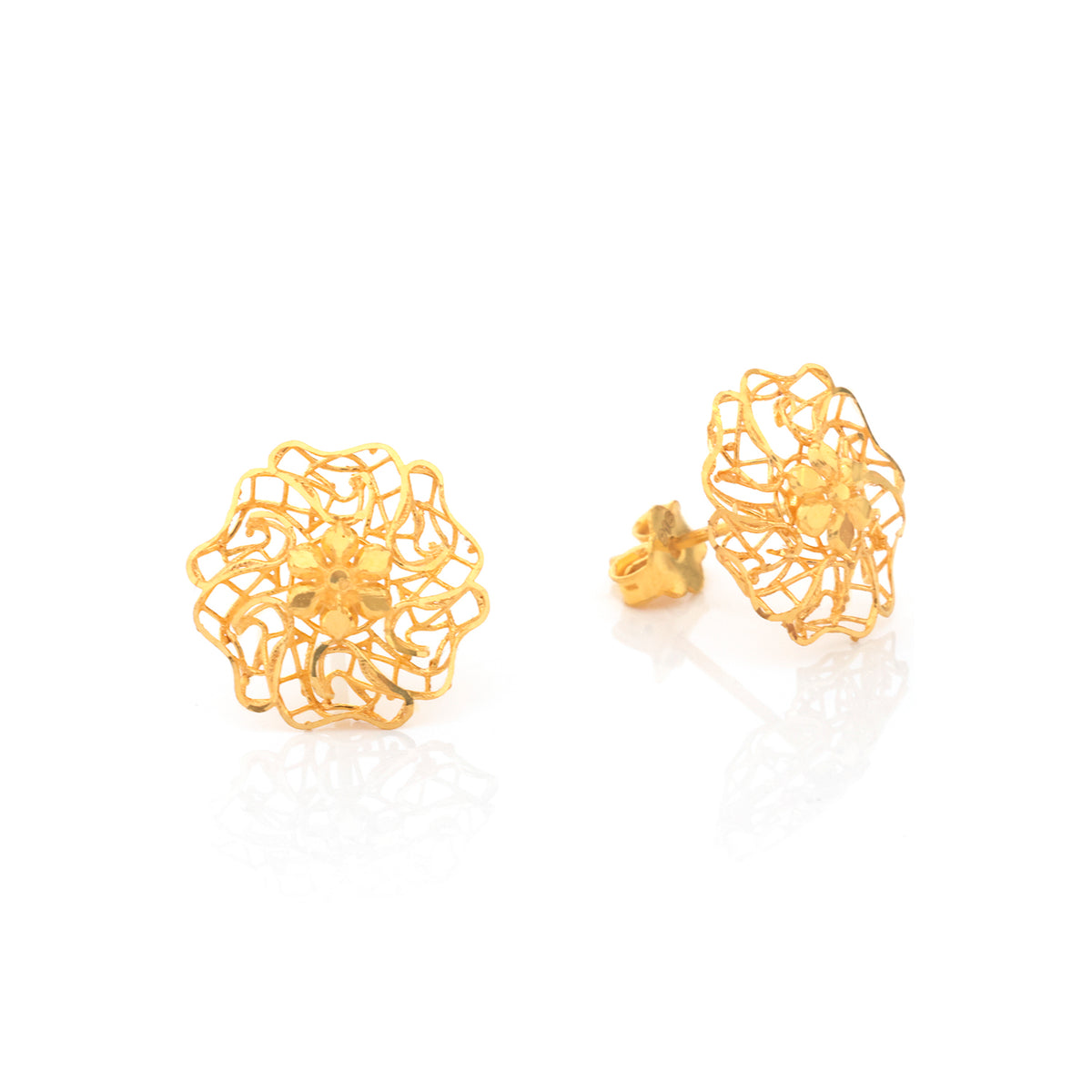 22K Gold Filigree Flower Stud Earrings