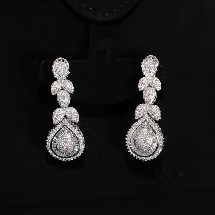 18K Luxury Bridal Jewelry - Tiara Set - Zero Making Charge - Close View