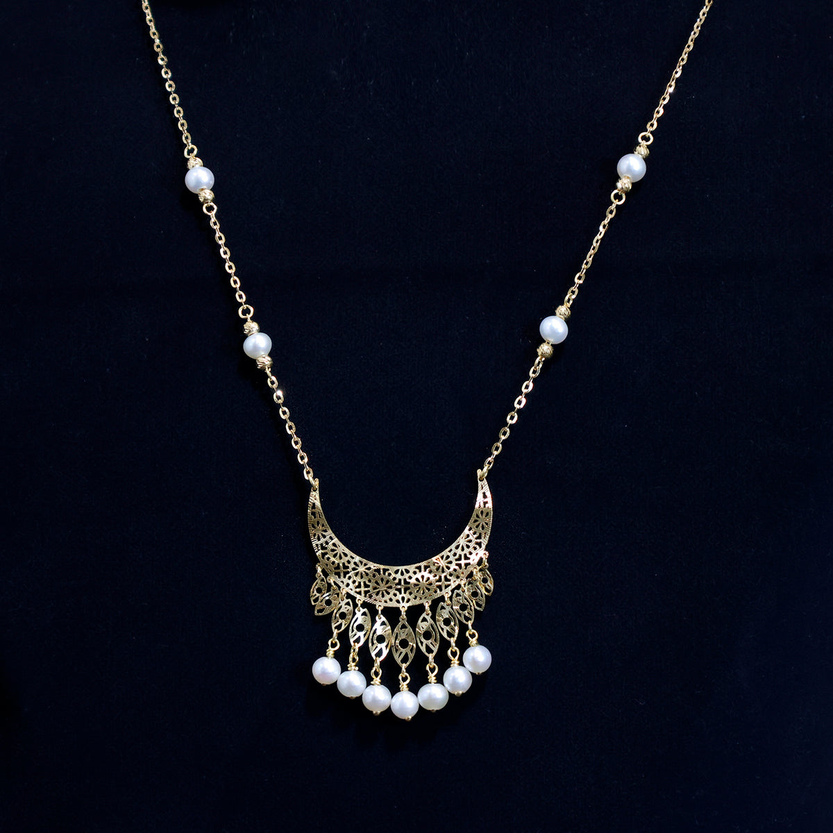 18K Gold Necklace – Pearl Drop Design - Zero Making Charge - Close View