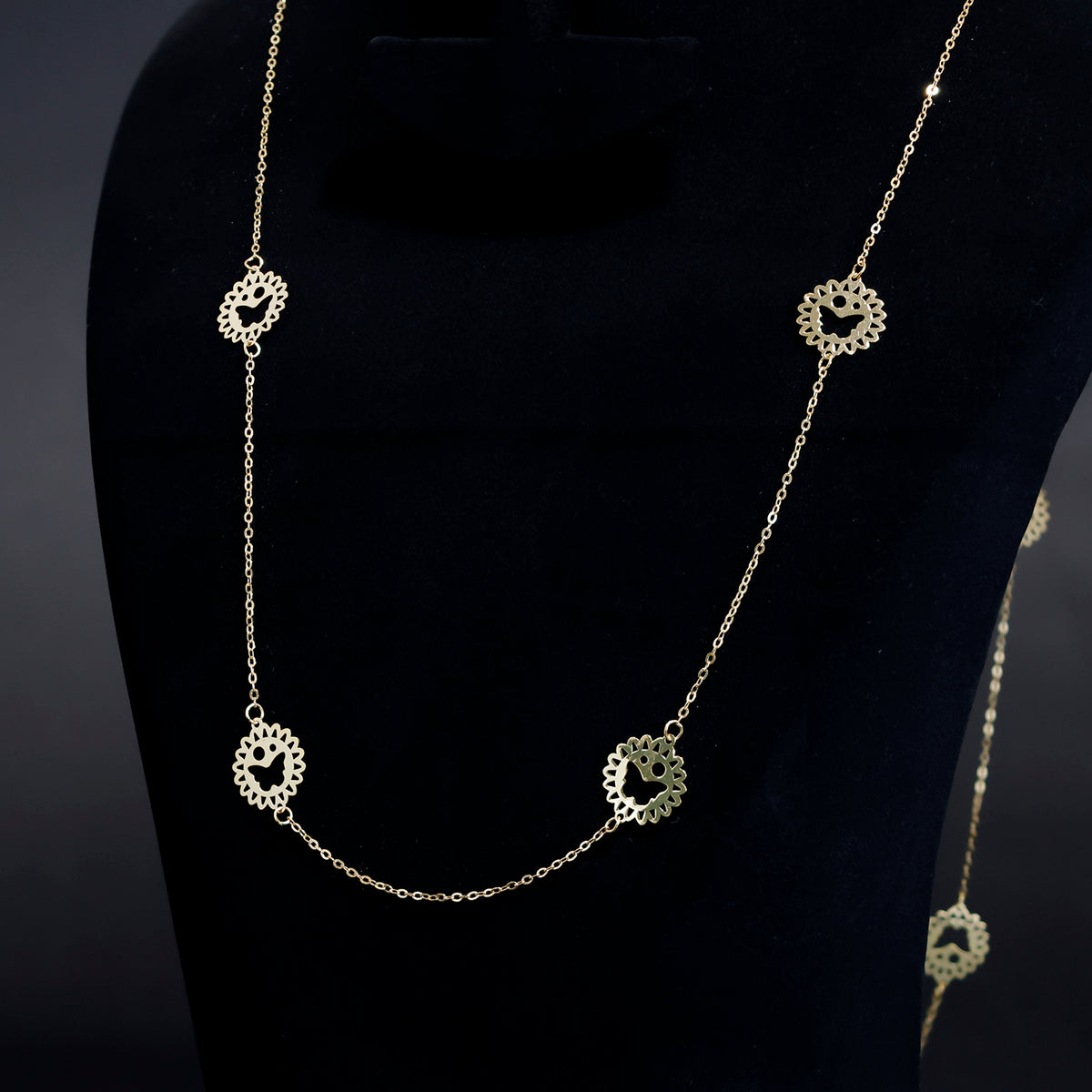 18K Gold Long Necklace – Beautiful Butterfly Design – Zero Making Charge - Close View