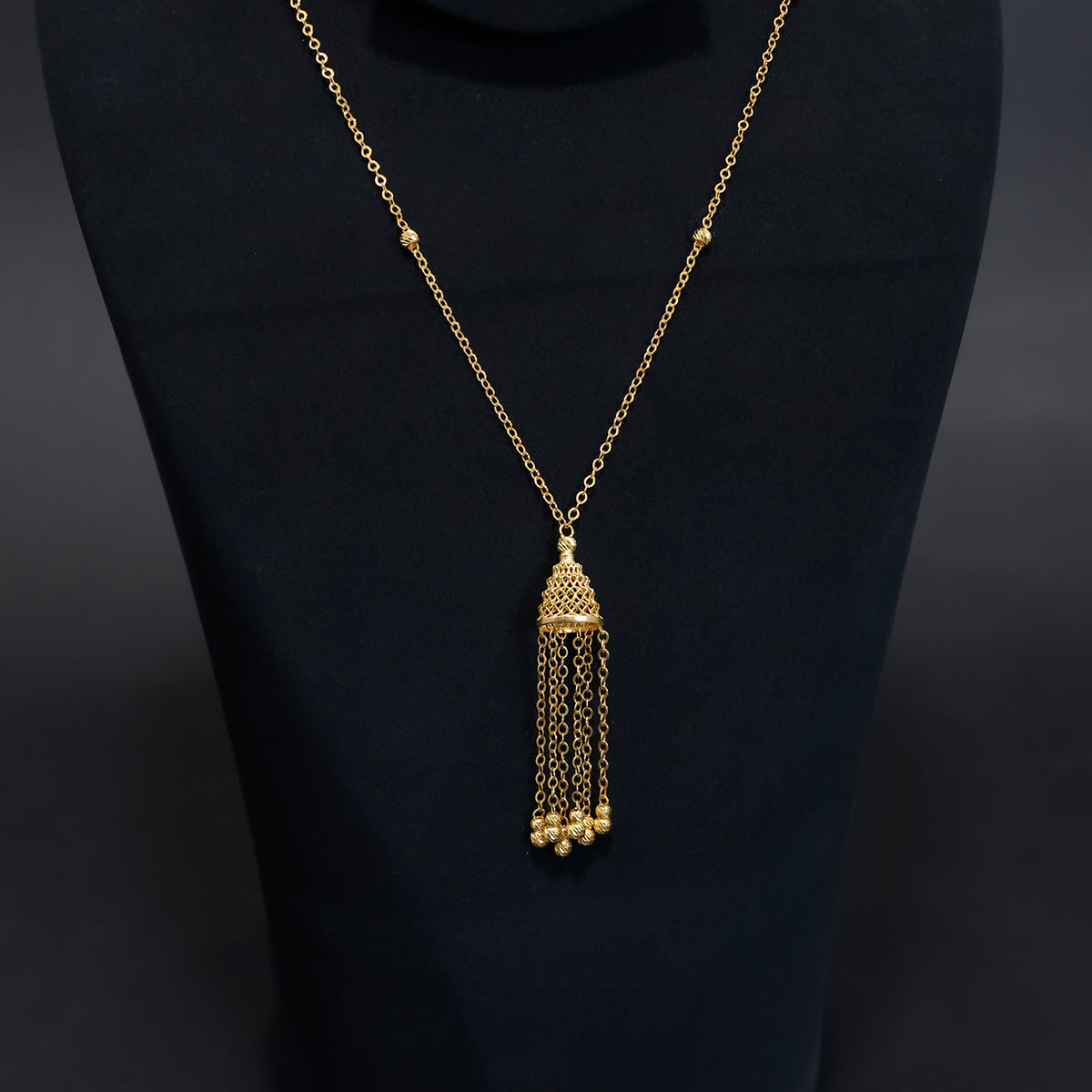 21K Gold Long Necklace for Women – Elegant Tassel Pendant – Close View