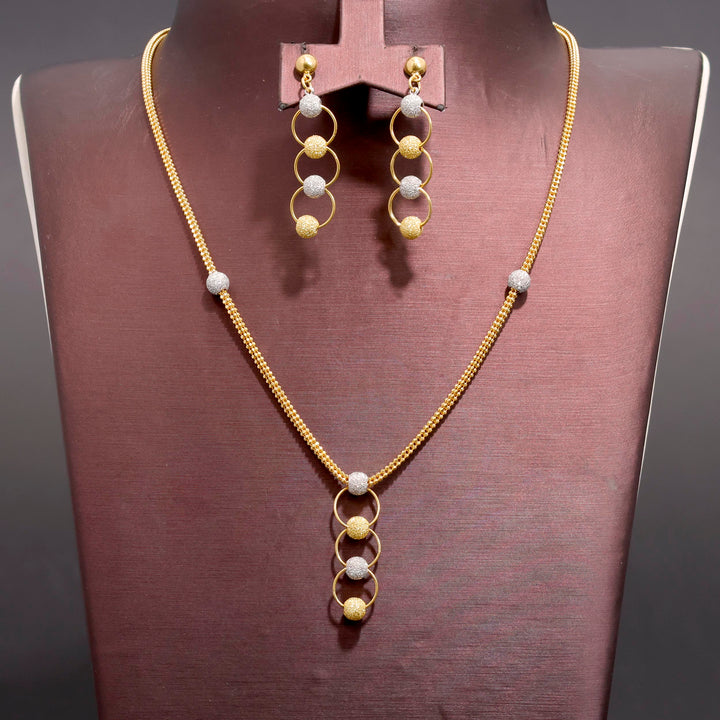 22K Gold Jewelry Set Two-tone Textured Beads & Circular Link Design - Main View