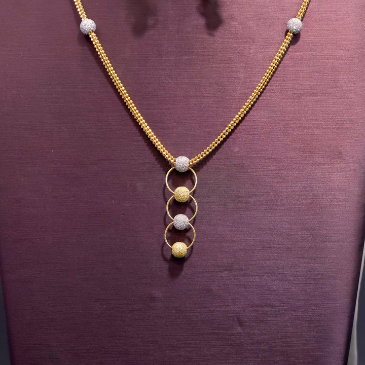 22K Gold Jewelry Set Two-tone Textured Beads & Circular Link Design - Close View