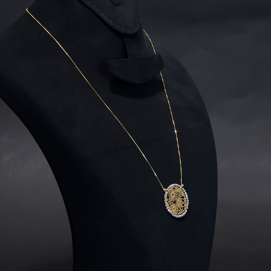 18K Gold Necklace – Intricate floral filigree pendant - Side angle