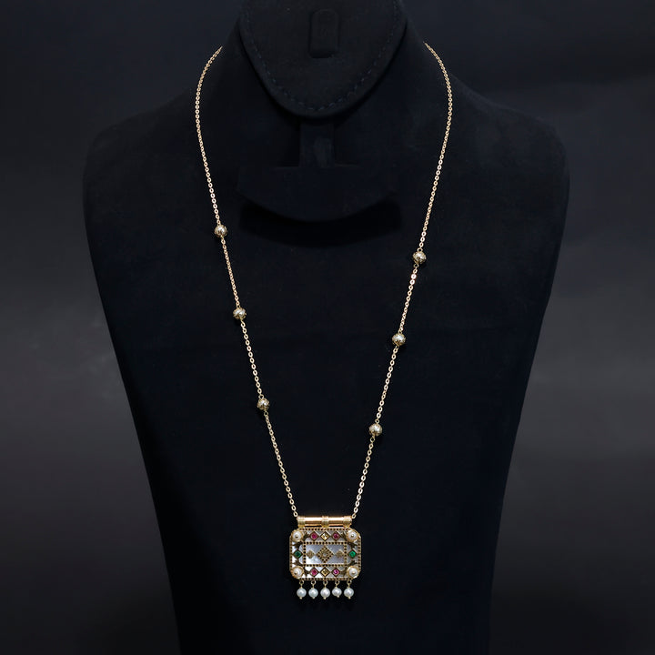 18K ذهب قلادة - أنيق Traditional Design – بدون مصنعية - Main View