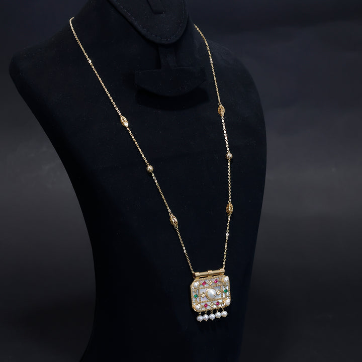 18K Gold Necklace with Traditional Pendant Design – Side Angle