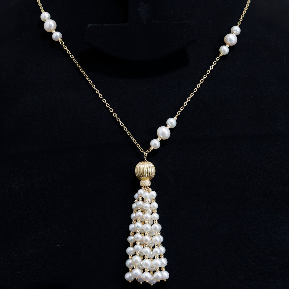 18K Gold Long Necklace with Beautiful Pearl Drop Design - Close View