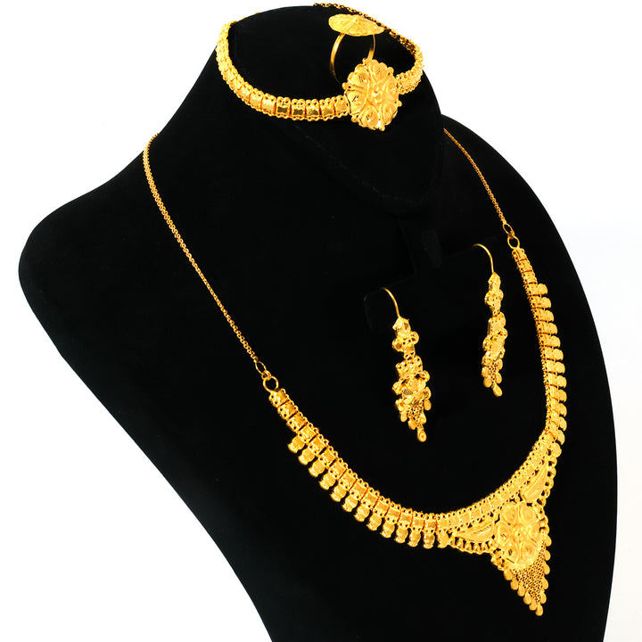 22K Gold Jewellery Set – Ornate Floral Drop Design