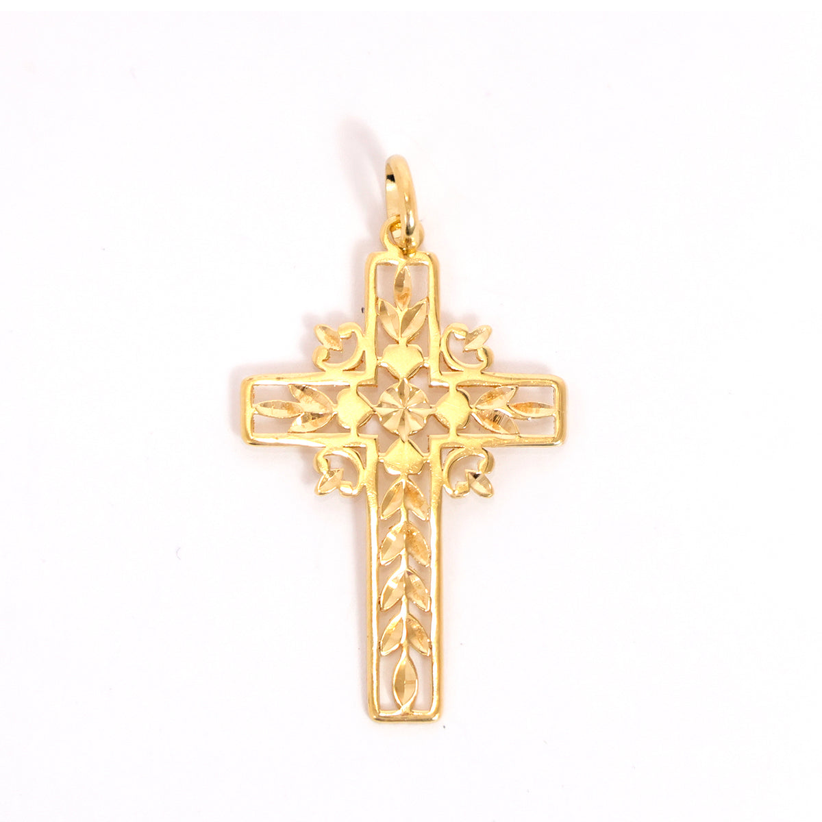18K Gold Pendant – classic cross pendant design – Zero Making Charge - Main View