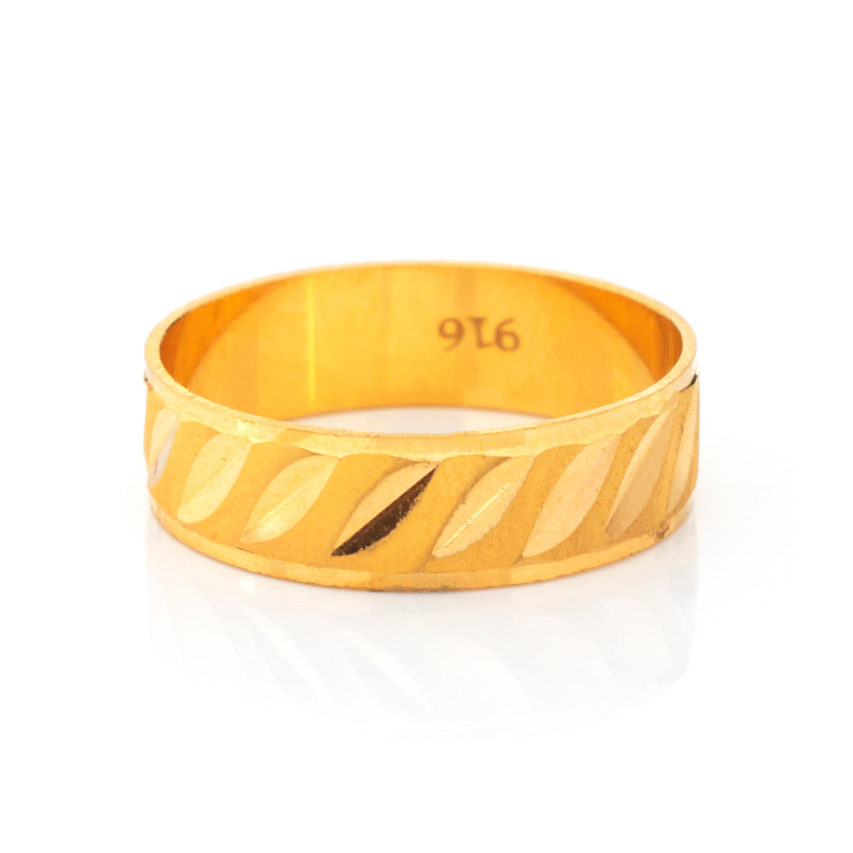 22K Gold Diagonal Leaf Texture Band Ring