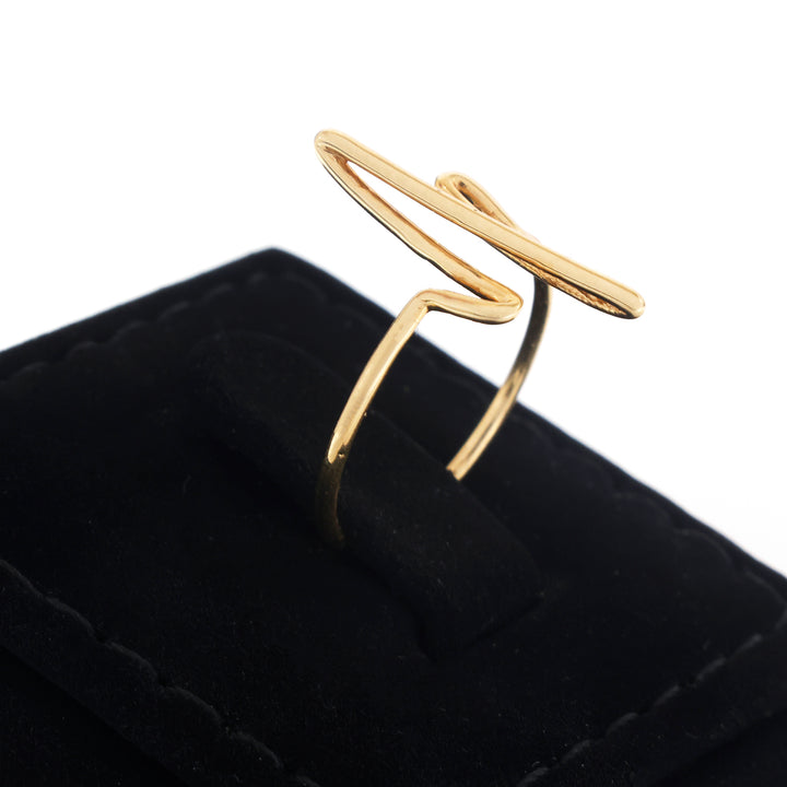 18K Gold Heartbeat Pulse Ring