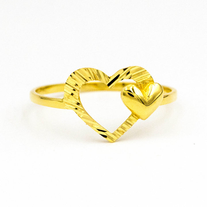 Gorgeous 18K Gold Hearts Ring AFR08976