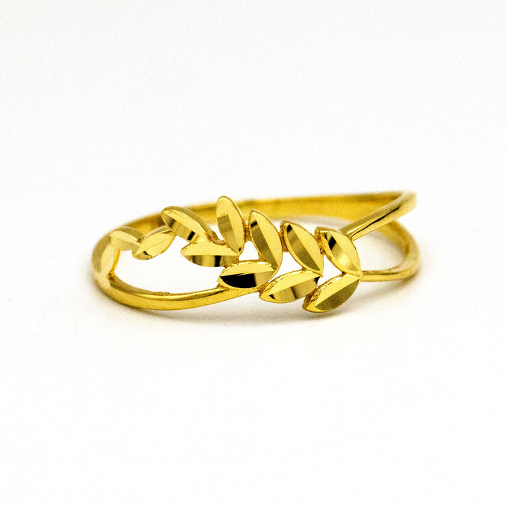 Gorgeous 18K Gold Infinity Leaf Ring AFR08995
