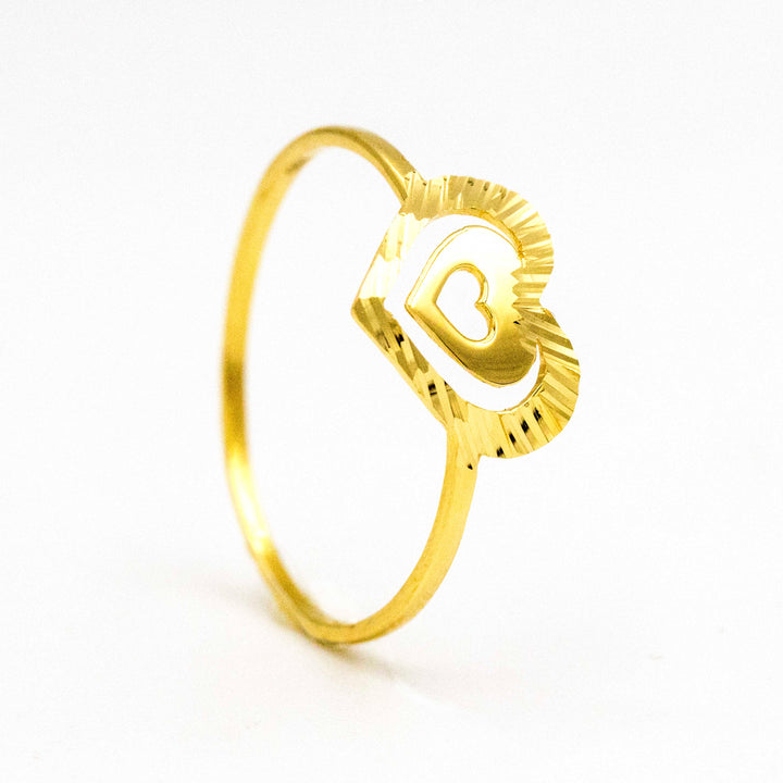 Gorgeous 18K Gold Hearts Ring AFR09012