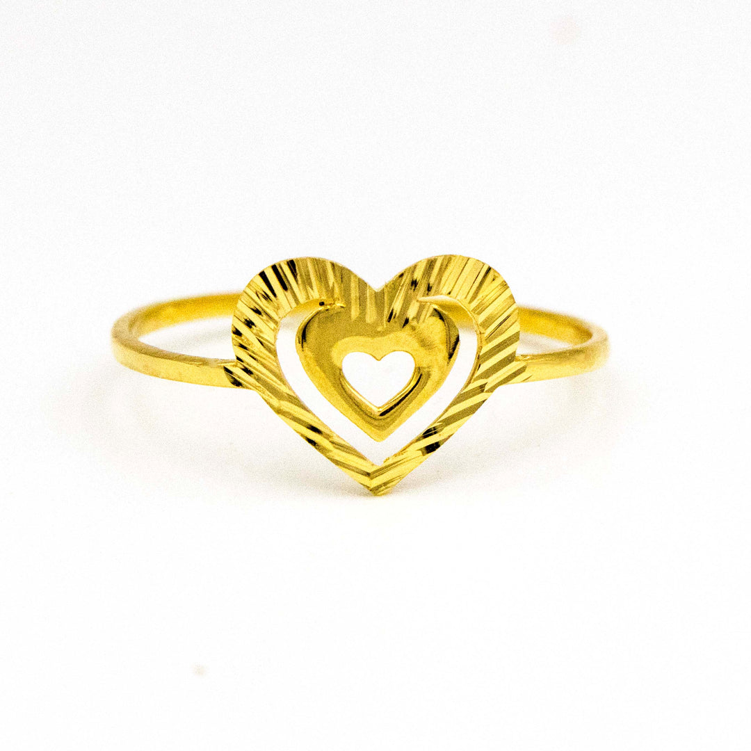 Gorgeous 18K Gold Hearts Ring AFR09012