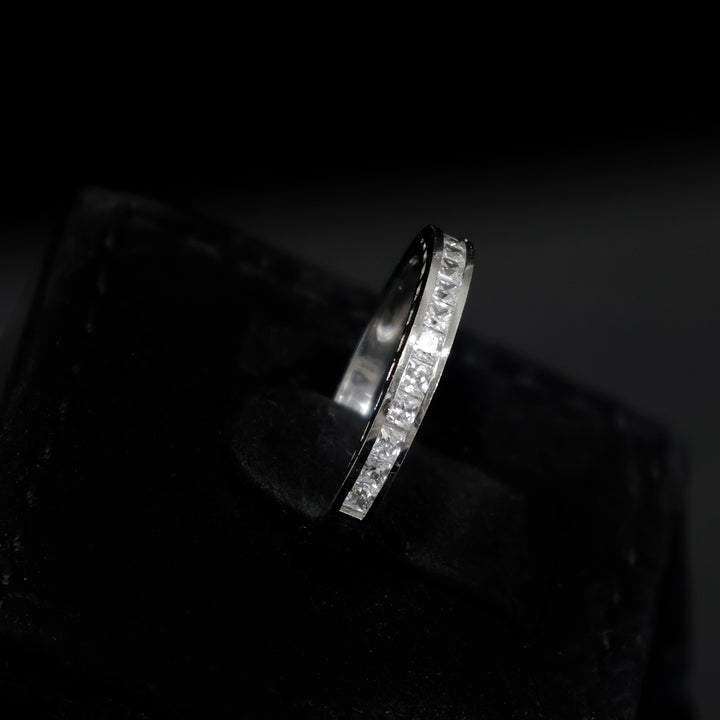 18K White Gold CZ Band Ring – Zero Making Charge - side angle