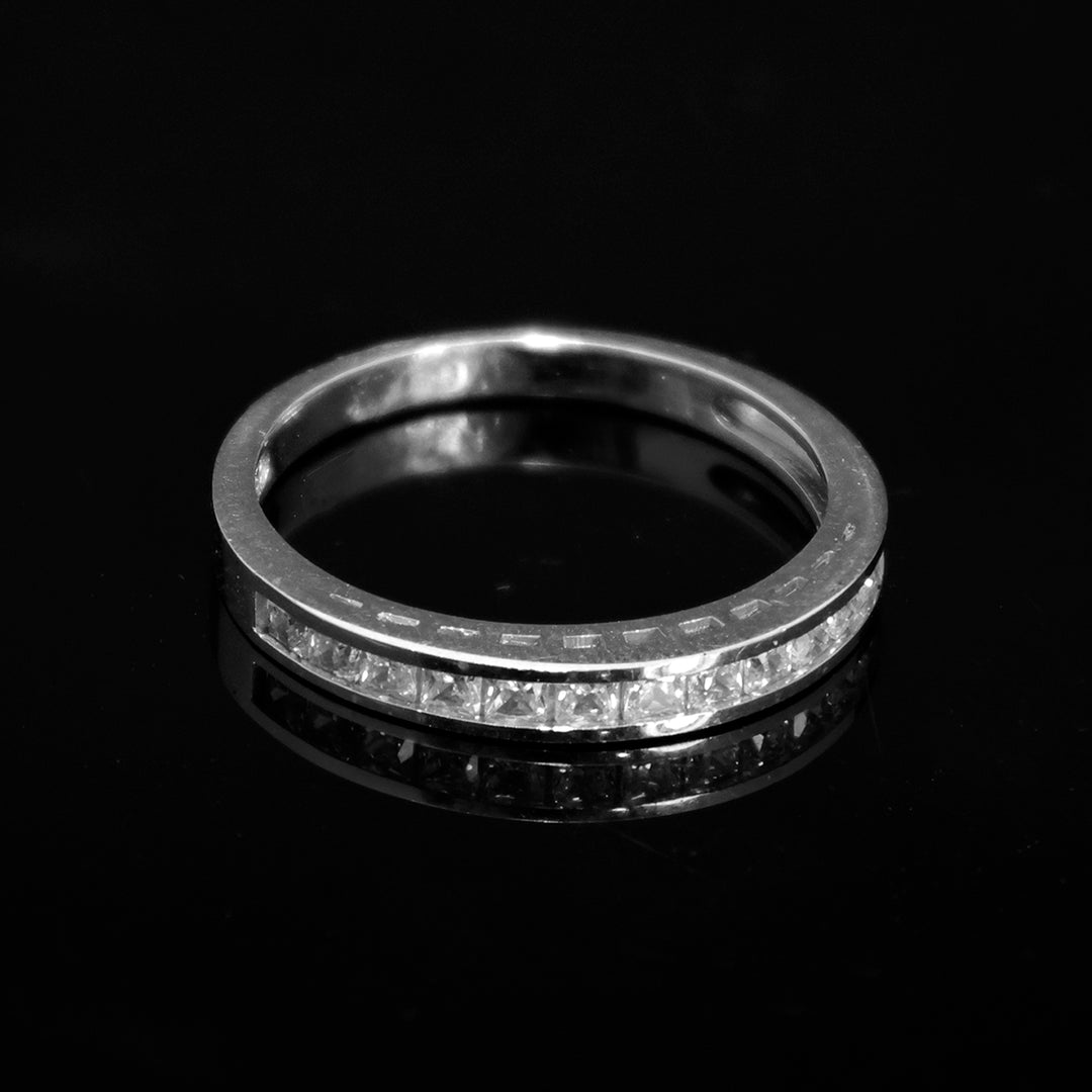 18K White Gold CZ Band Ring – Zero Making Charge - Main View