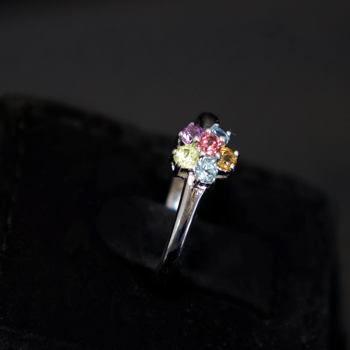 18K White Gold Multicolour CZ Ring – Zero Making Charge - Side Angle
