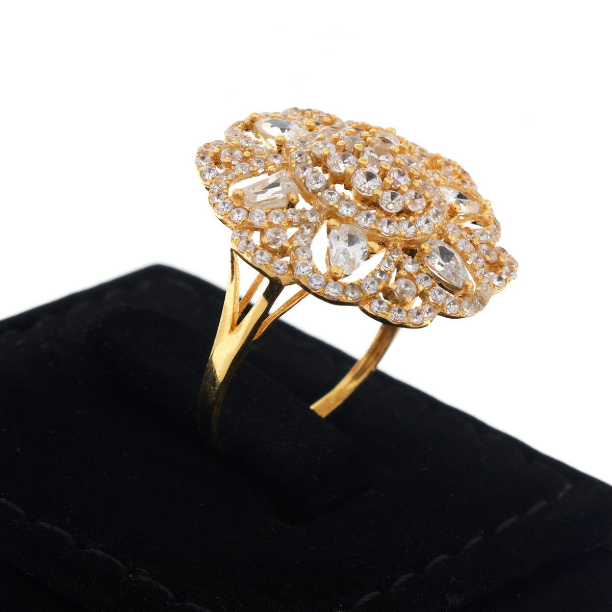 18K Gold Scalloped Flower Cluster Ring - Zero making charge