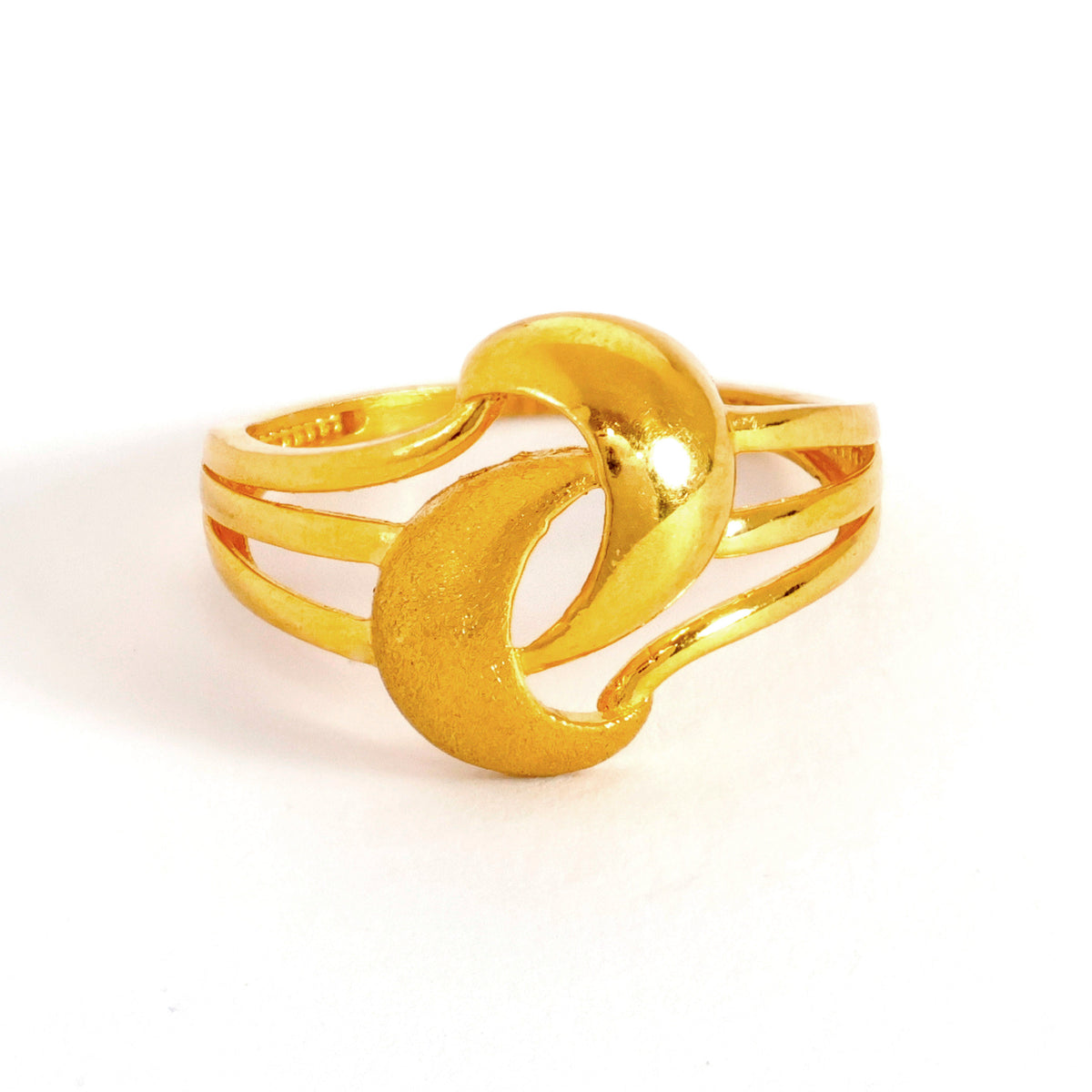 22K Gold Ring – sparkling starburst swirl ring design –  Close View