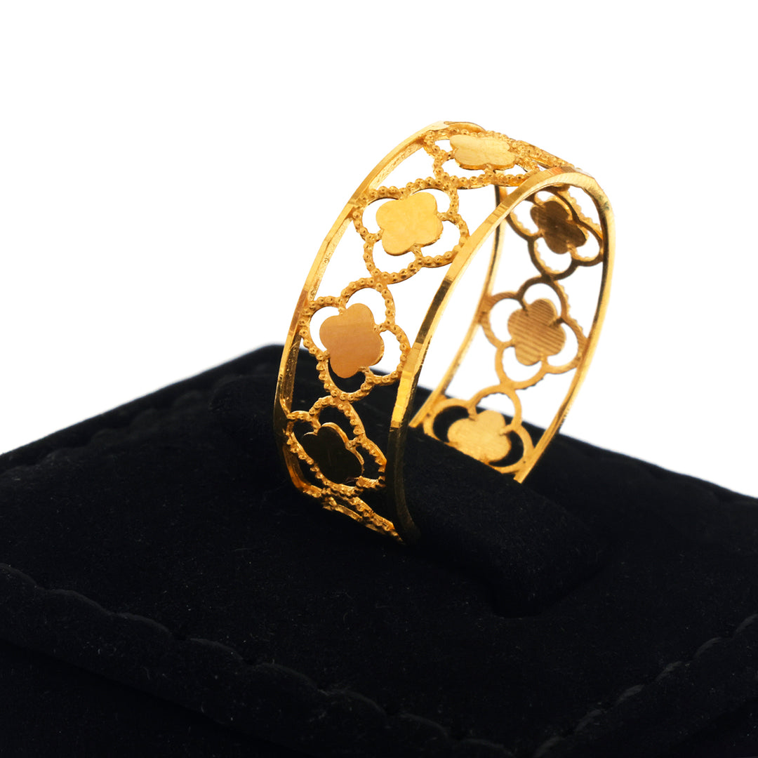 21K Gold Quatrefoil Lattice Bangle