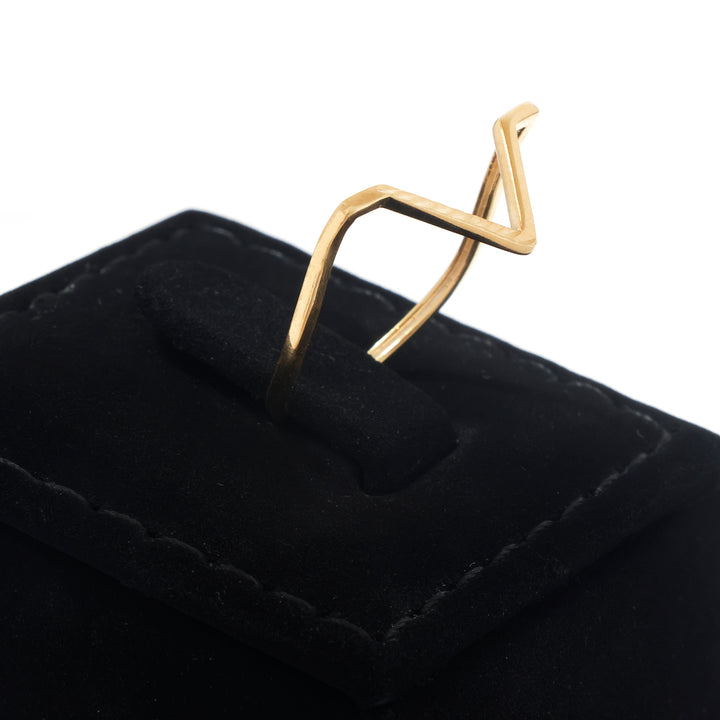 18K Gold Diamond-Cut Chevron Ring