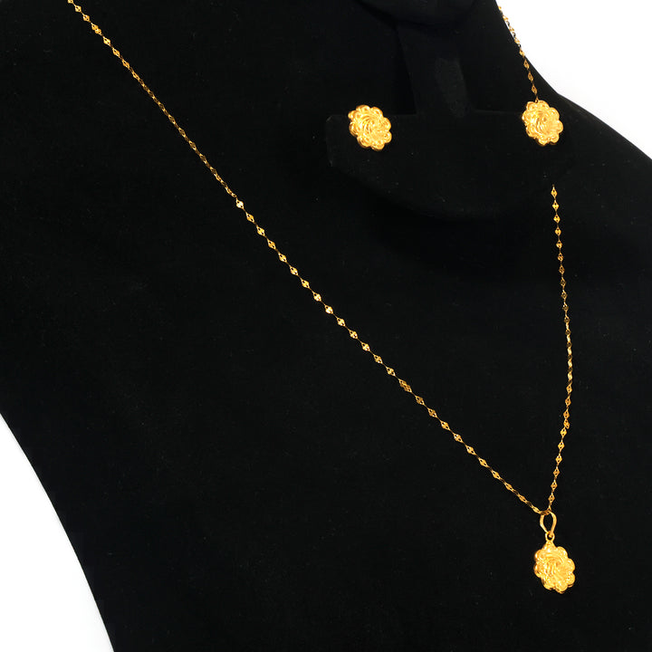 18K Gold Rose Flower Necklace &amp; Earring Set