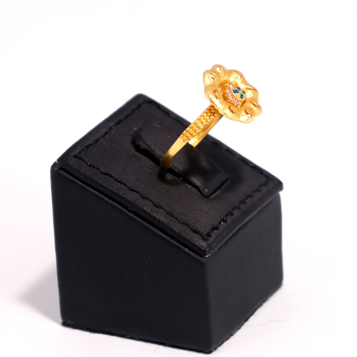 22k Gold Ring - Floral Design with CZ - Zero Making Charge - Side Angle