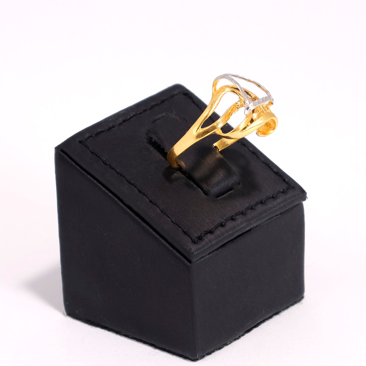 22K Dual Tone Gold Ring - Unique Geometric Design - Side Angle