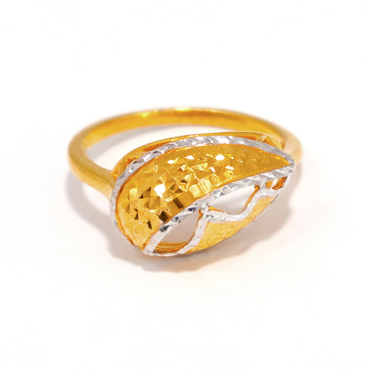 22K Gold Ring – sculpted leaf textured ring design – Close View