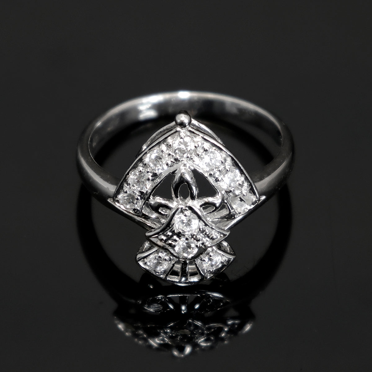 18K Gold Ring – Refined Geometric Design – Zero Making Charge - main view